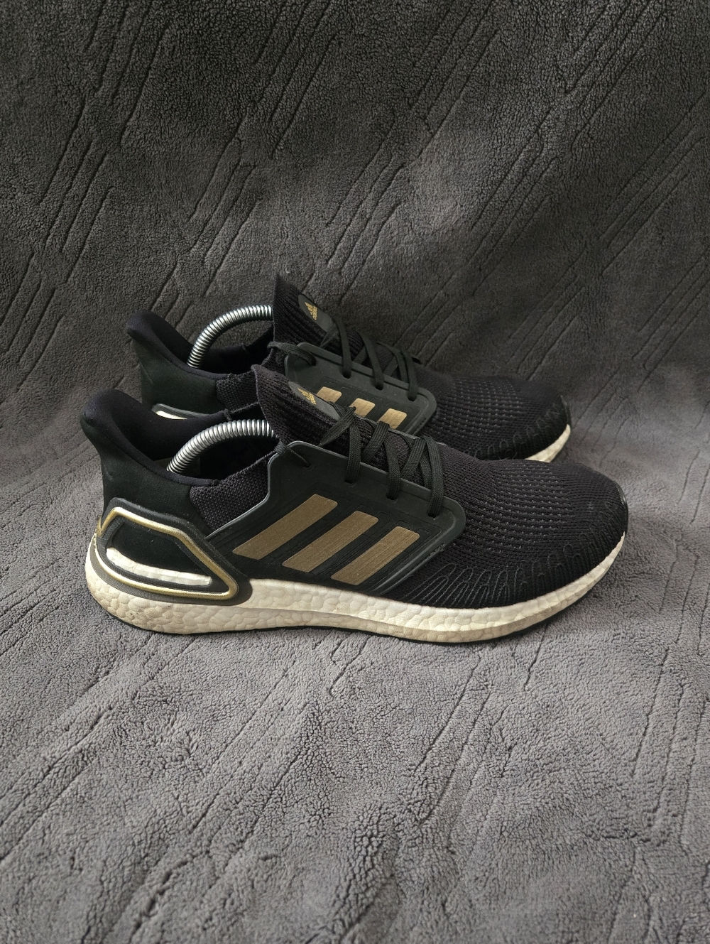 Adidas Ultra Boost 20 Running Shoes Mens Sz 10 Athletic Sneakers Trainers Black.